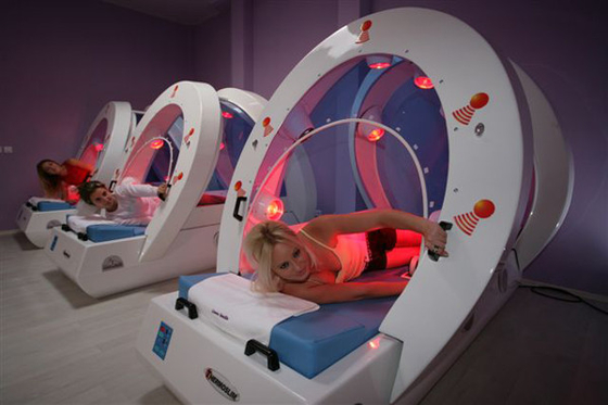 Infra-Red Heat Therapy Slimming Spa Capsule Machine for Detoxification Yoga Exercise